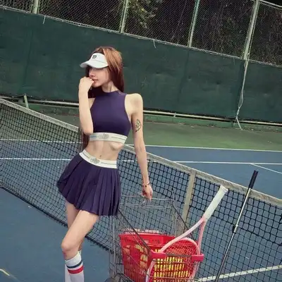 田玲